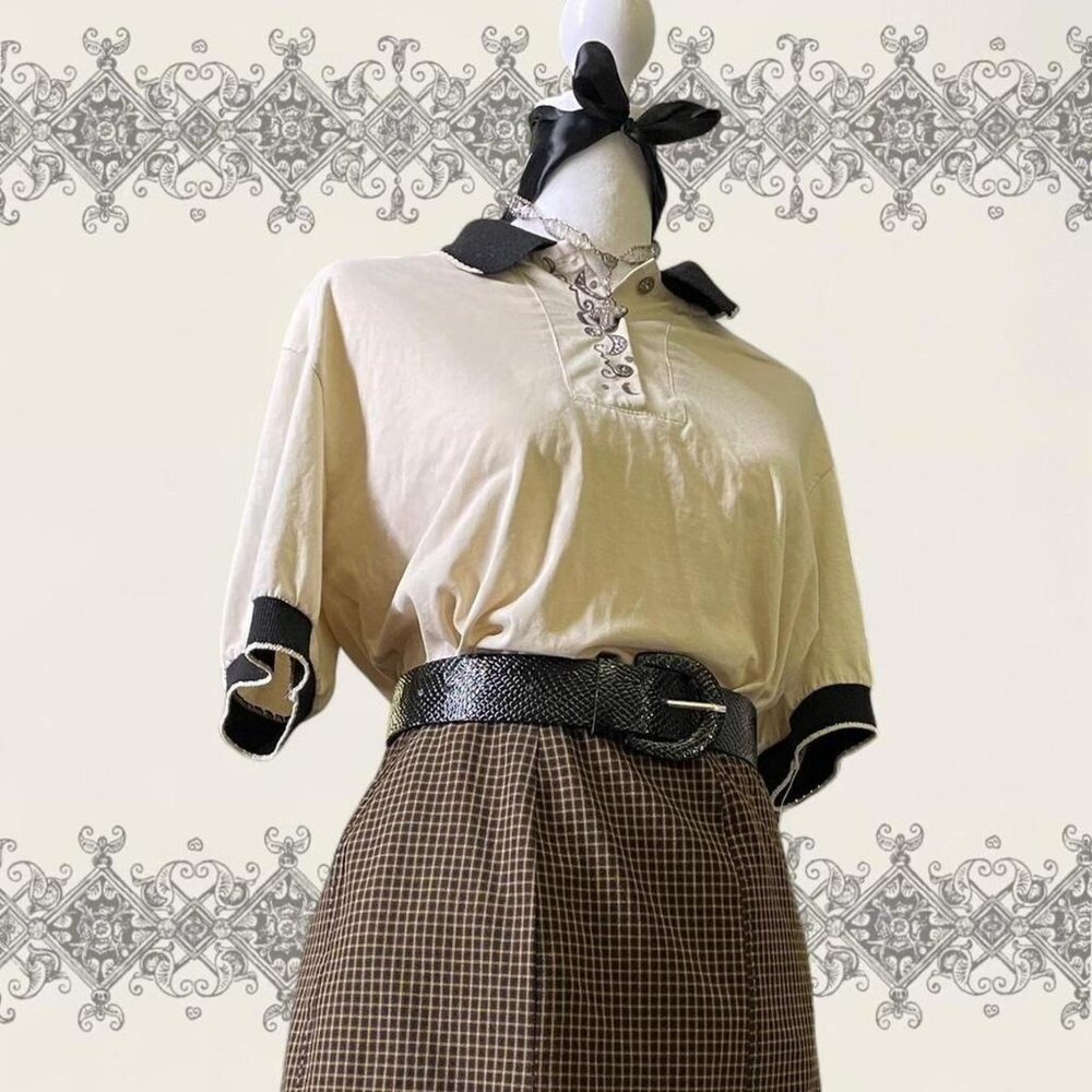 Cream and black Sportfolio vintage shirt